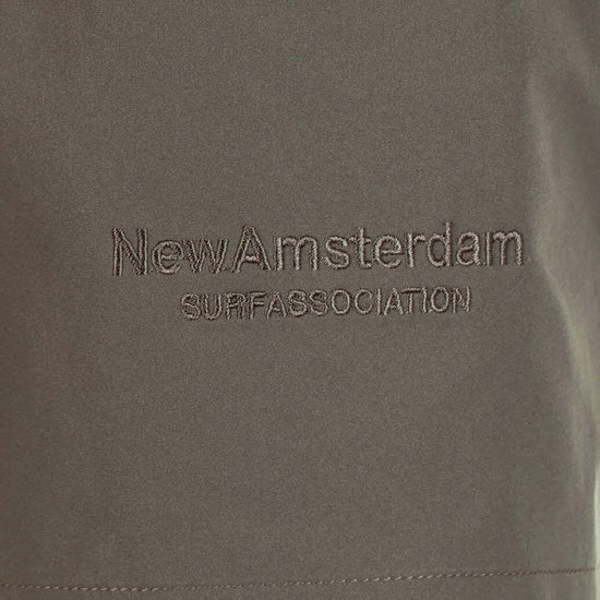 GRIJS