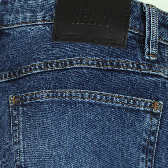 BLAUW