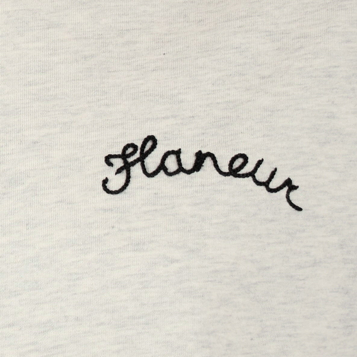 GRIJS