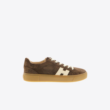 Sneakers bruin daim