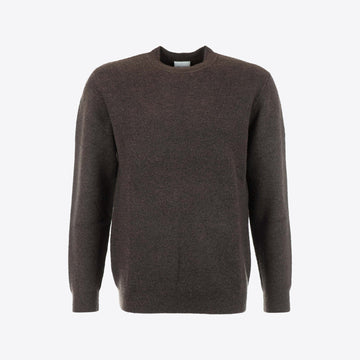 Pull bruin bouclee