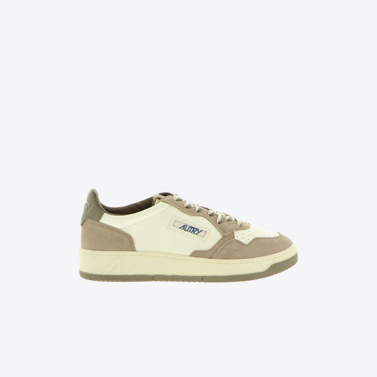 Sneakers beige
