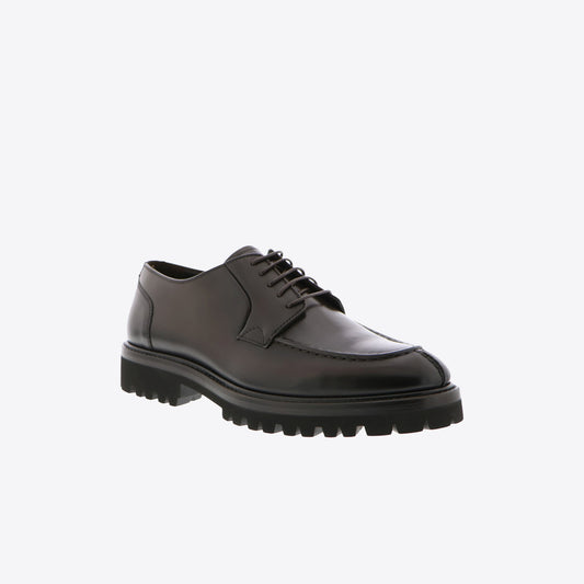 Veterschoenen bruin  leder naad