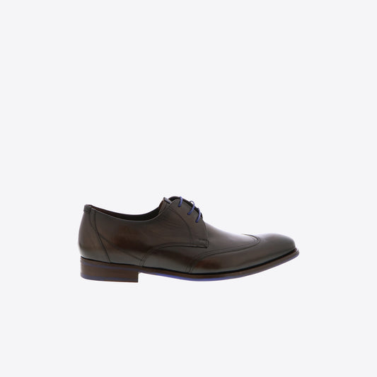 Veterschoenen bruin leder stiksel