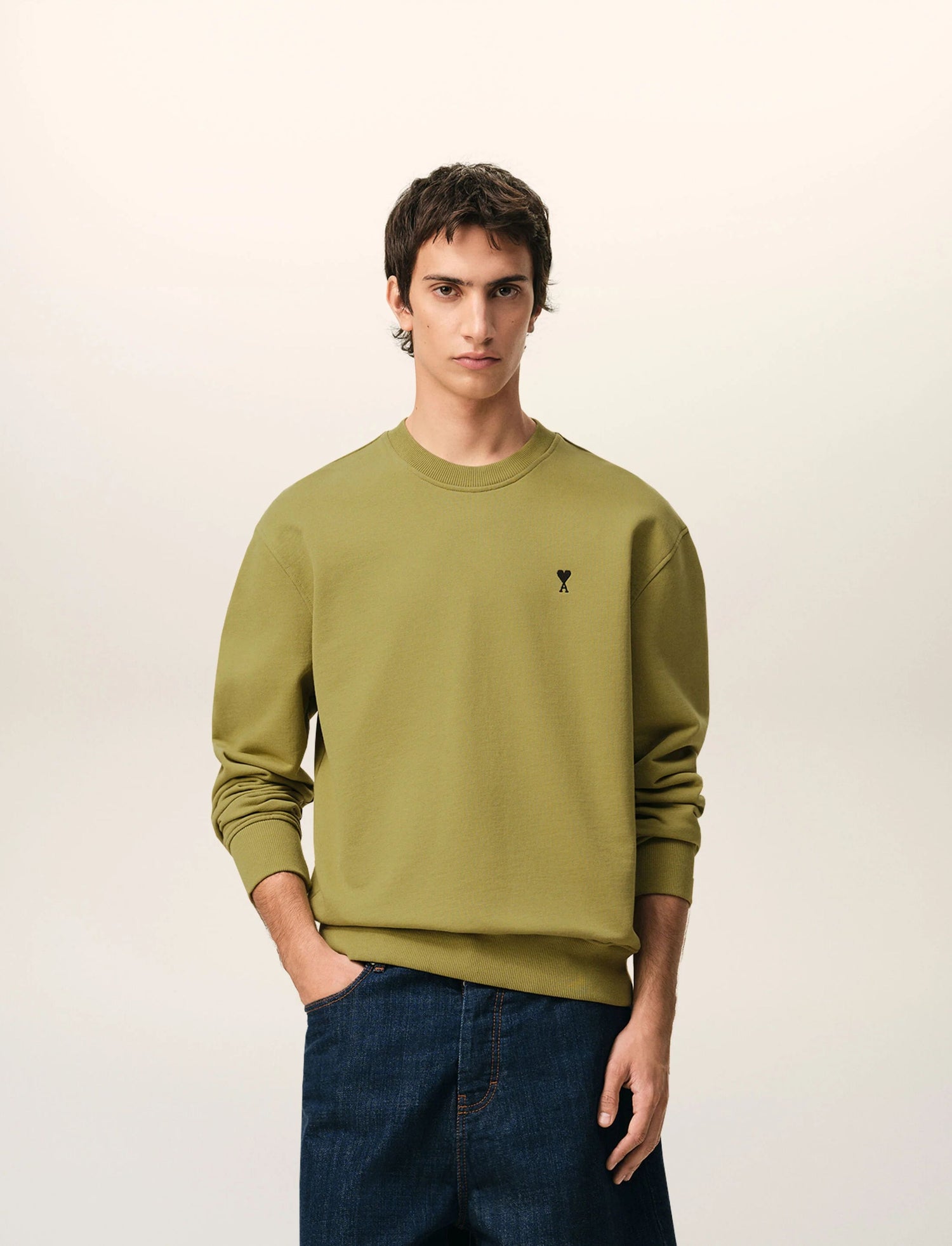 AMI PULL KAKI